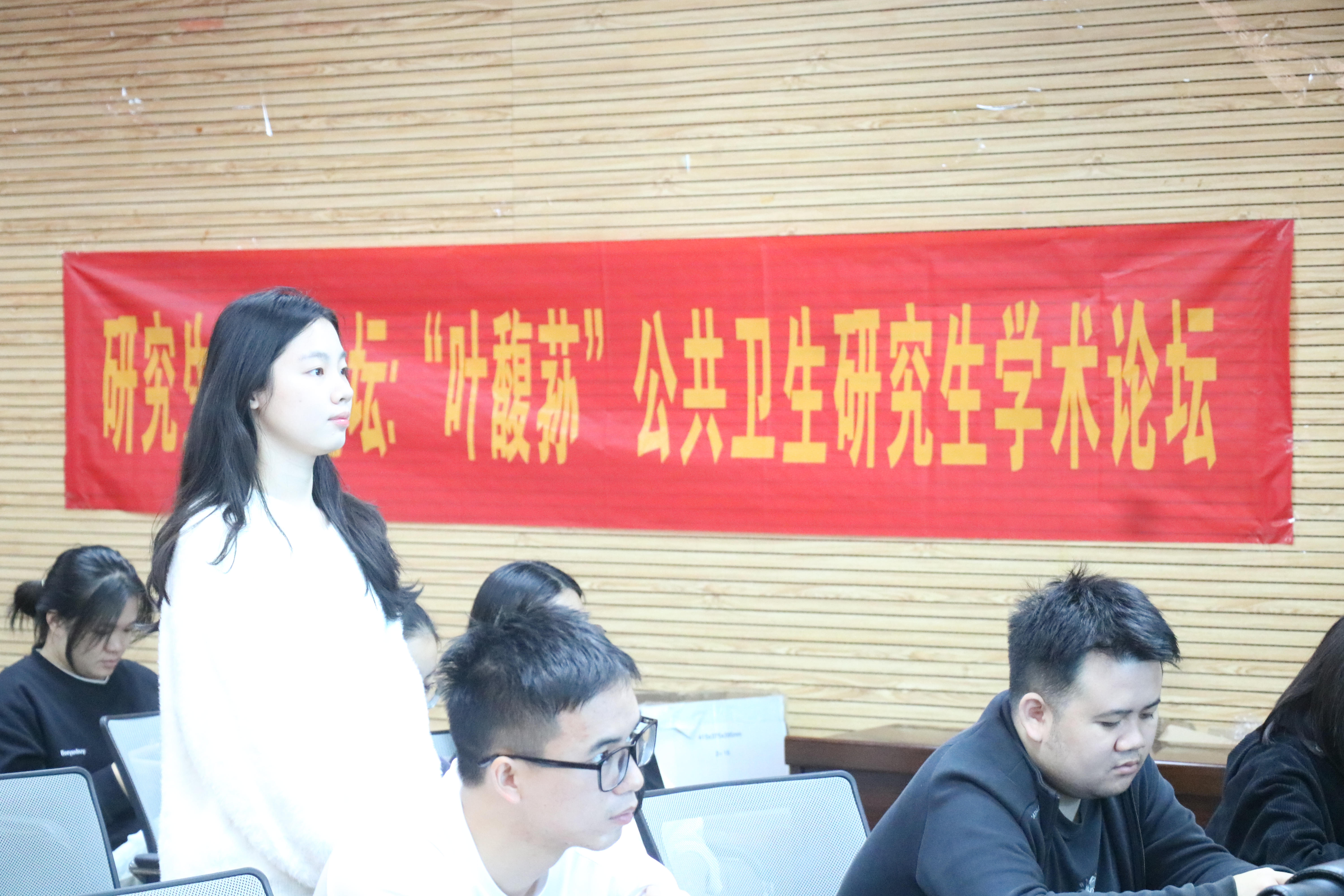 英国上市公司365