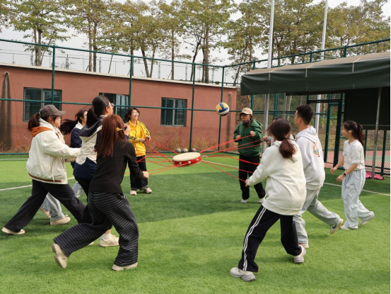 英国上市公司365